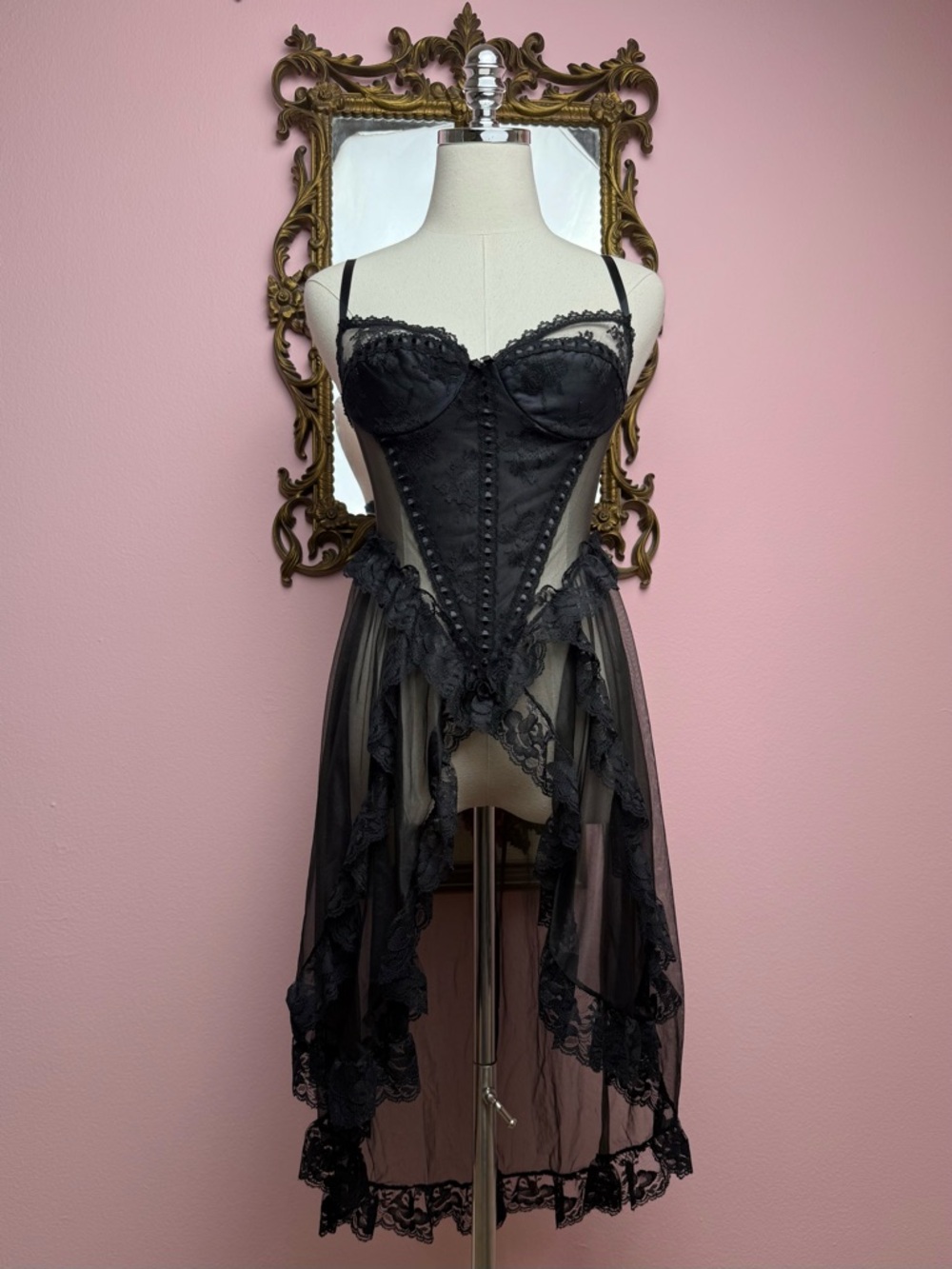 Vintage Lingerie Bustier Dress Tiered Lace Bustier Goth Princess Nightie Medium